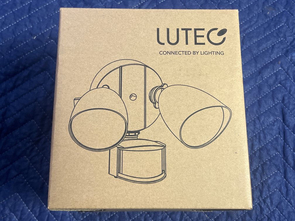 EXTERIOR LIGHTING – NEW IN BOX