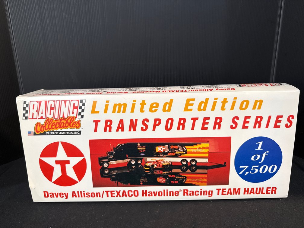 RCCA 1:64 Davey Allison Texaco Havoline Team Hauler Set