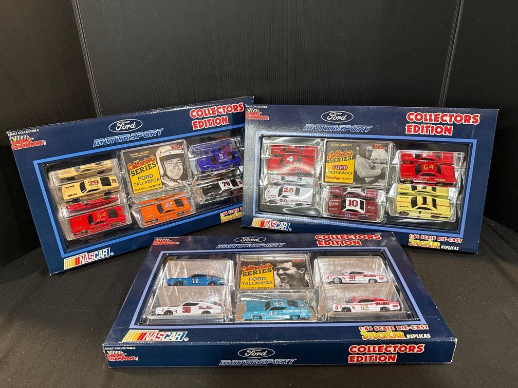 Racing Champions Ford Motorsport 1:64 Die-Cast Stock Car Sets