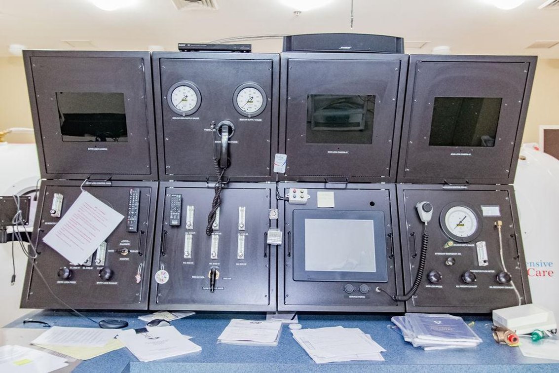 Hyperbaric Chamber & Medical Equipment