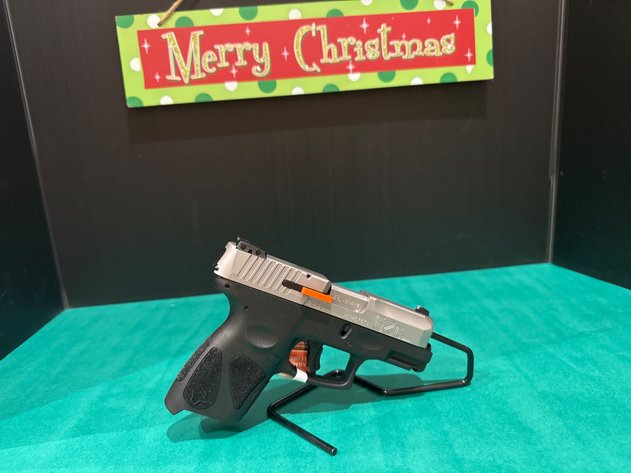 Image for Christmas Guns Auction
