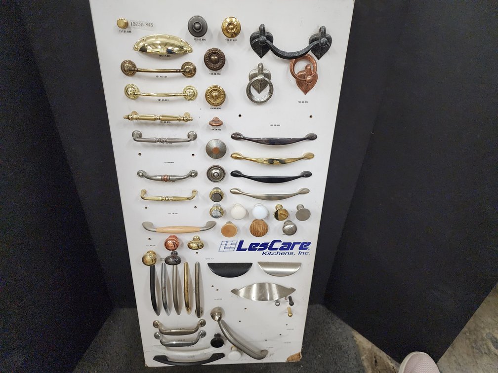 Cabinet Hardware Display 