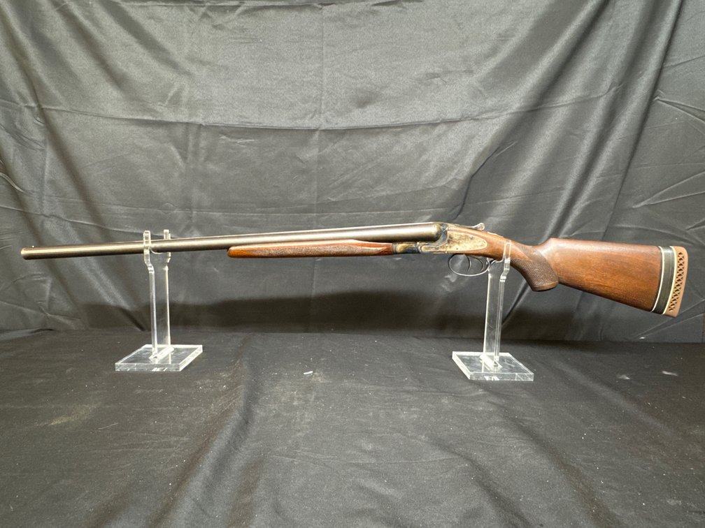 A Sportsman & Collectors Auction