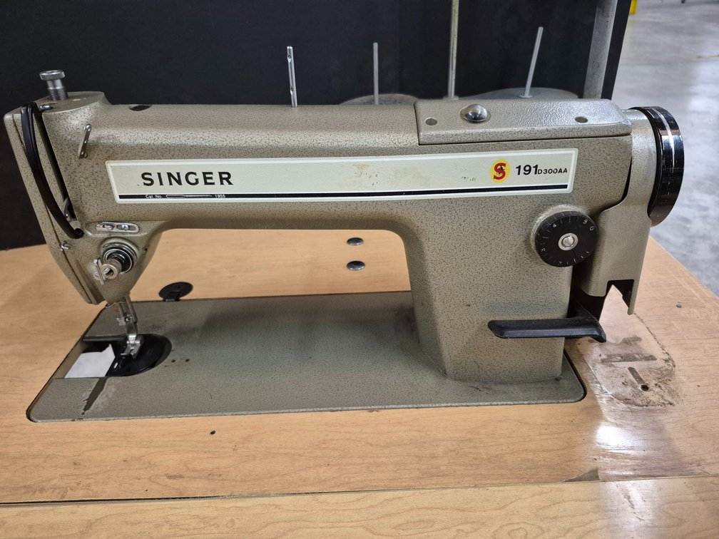 Industrial Sewing Machine