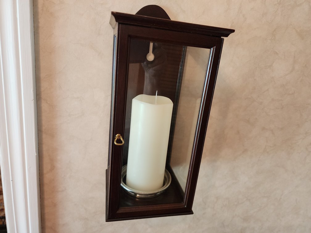 Stories in Time: A Docent's Auction Part 3