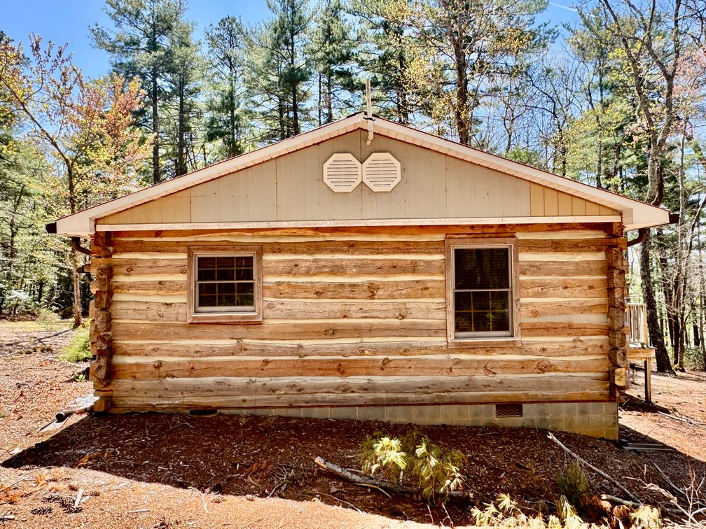 Secluded Wilkes County, NC Cabin
