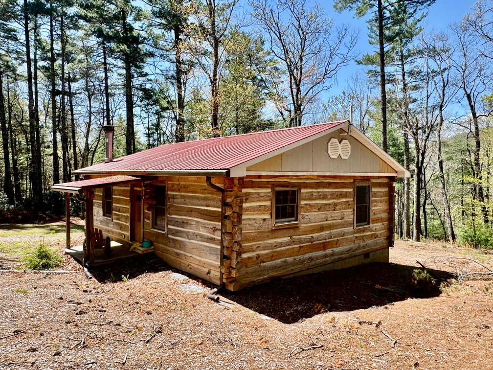 Secluded Wilkes County, NC Cabin