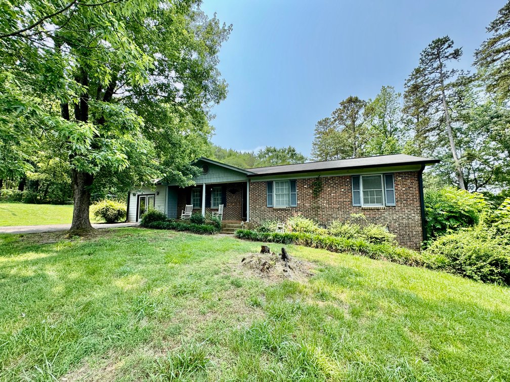 Quiet Country Ranch in Ellenboro, NC