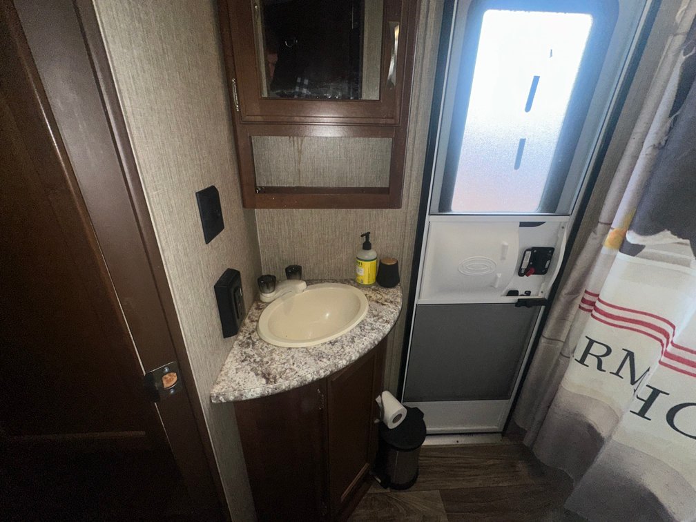 Mountain Getaway - West Jefferson: Passport Elite Camper + Golf Cart