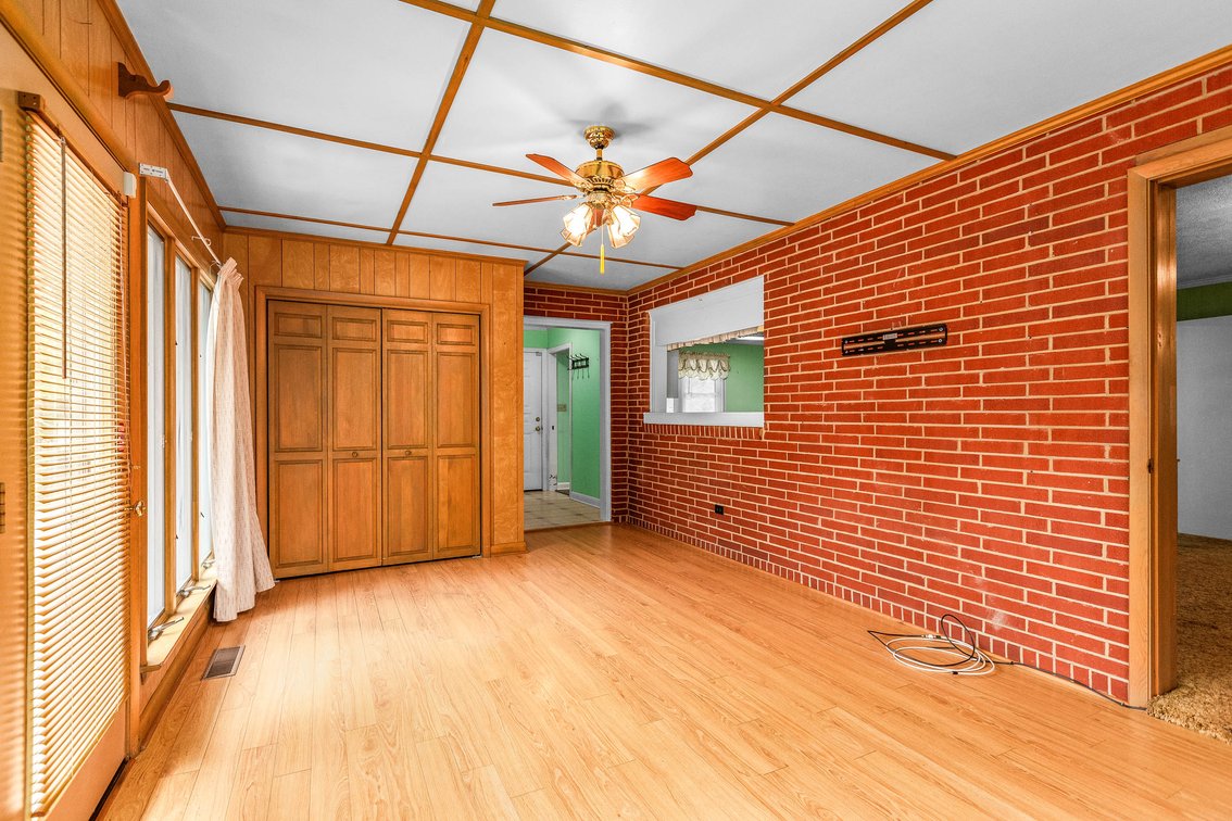 Salisbury Home on 4.5± Acres