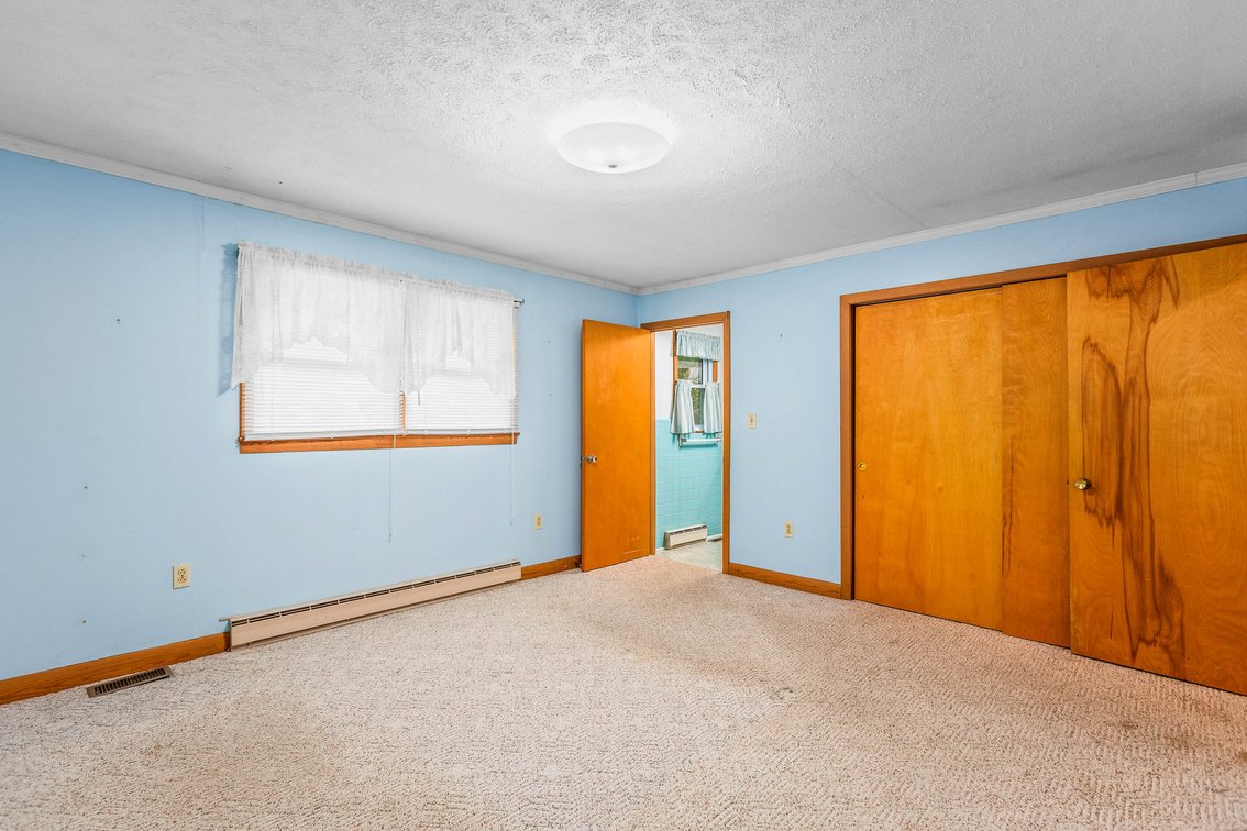 Salisbury Home on 4.5± Acres