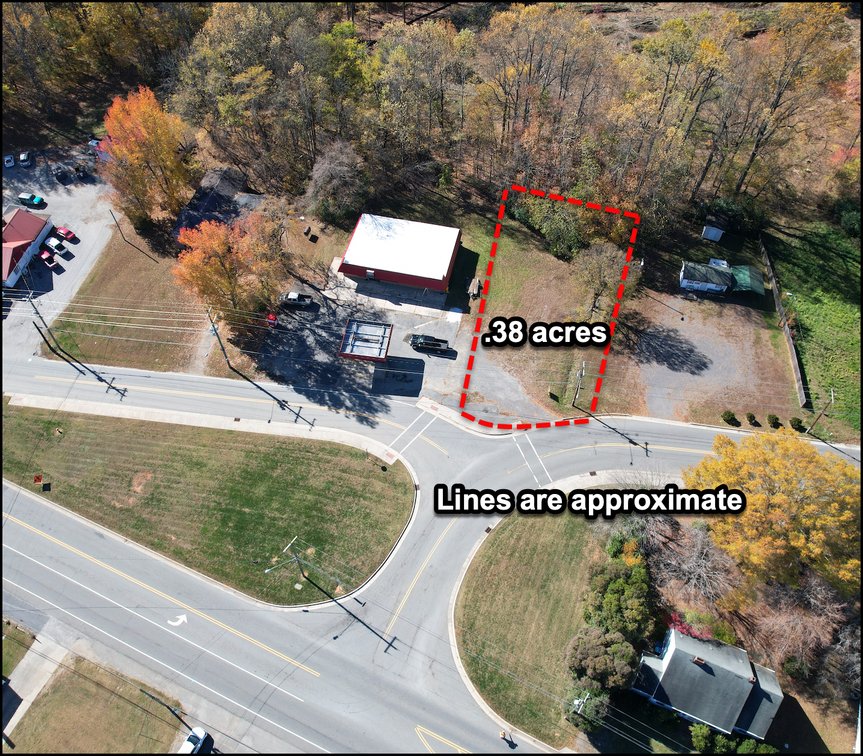 ABSOLUTE AUCTION - Salisbury Street Lot in Mocksville