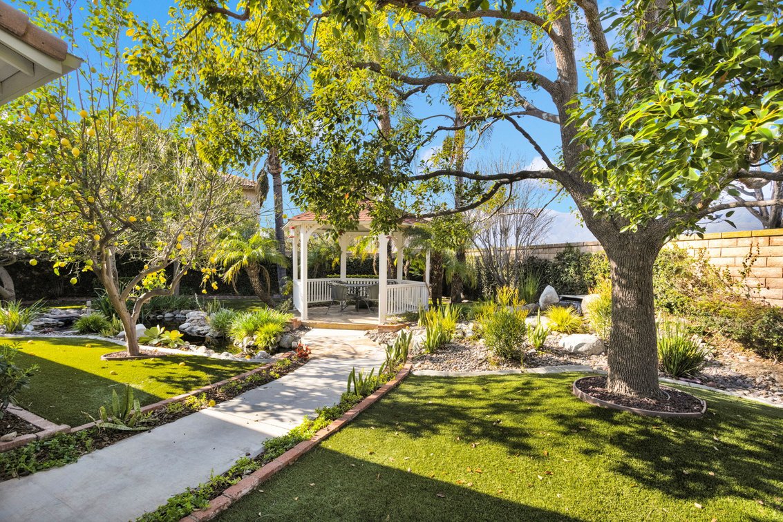 Image for Sierra Lakes Garden Retreat