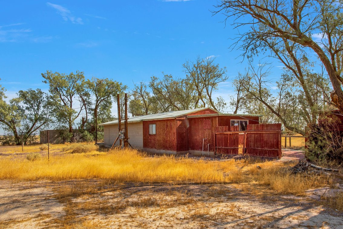 Image for Newberry Desert Ranch Retreat