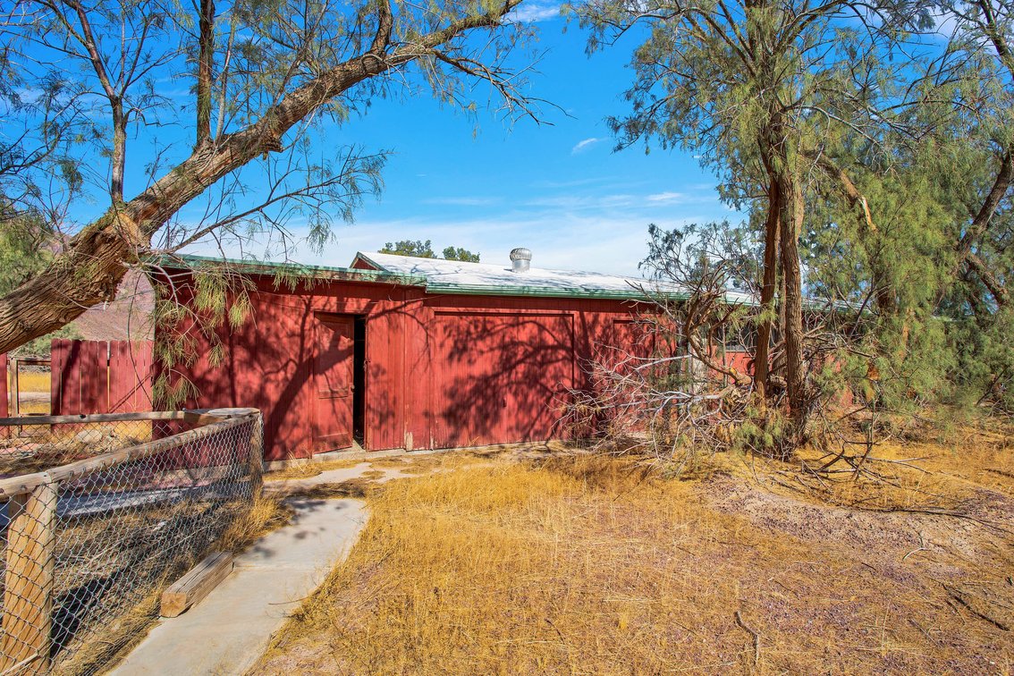 Image for Newberry Desert Ranch Retreat