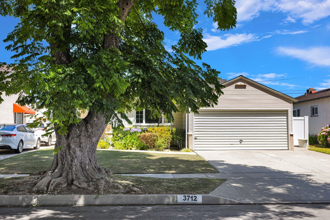 Image for Mid-Century Charm in the Heart of Long Beach