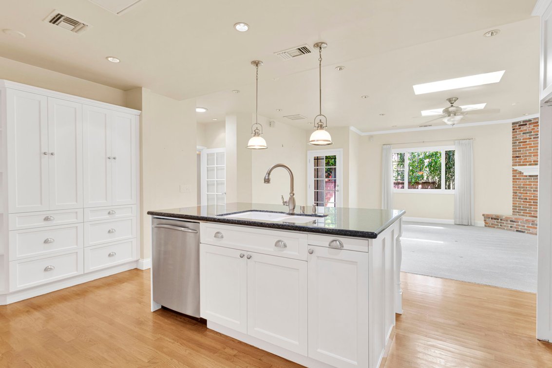Image for Mid-Century Charm in the Heart of Long Beach