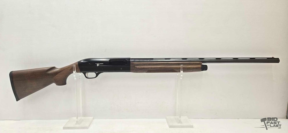 Benelli Montefeltro Super 90 Semi-Auto .20ga Shotgun