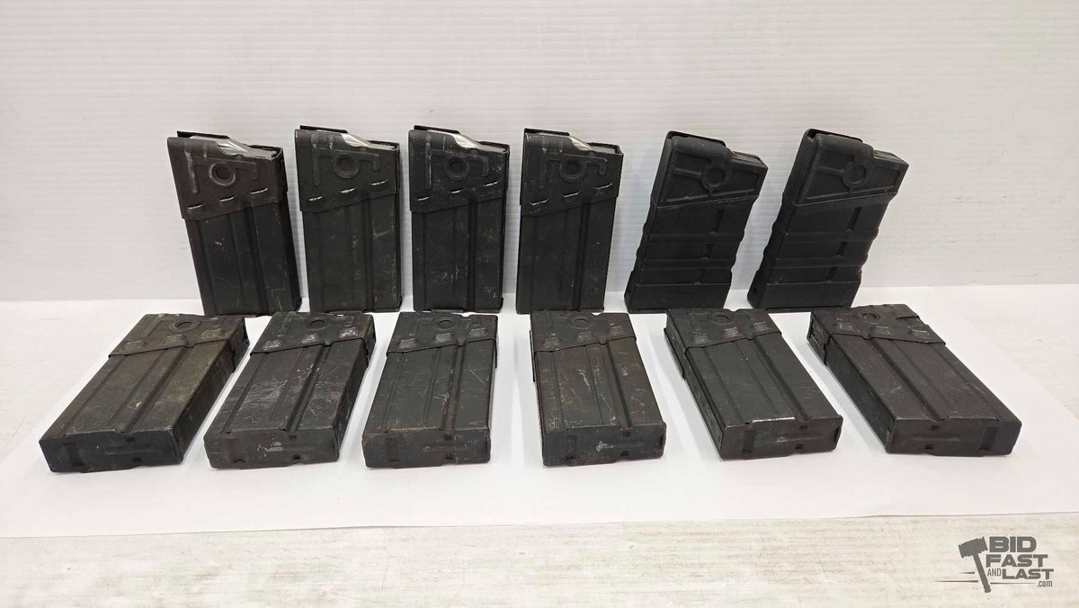 (12) 20rd SAR8 7.62 Magazines