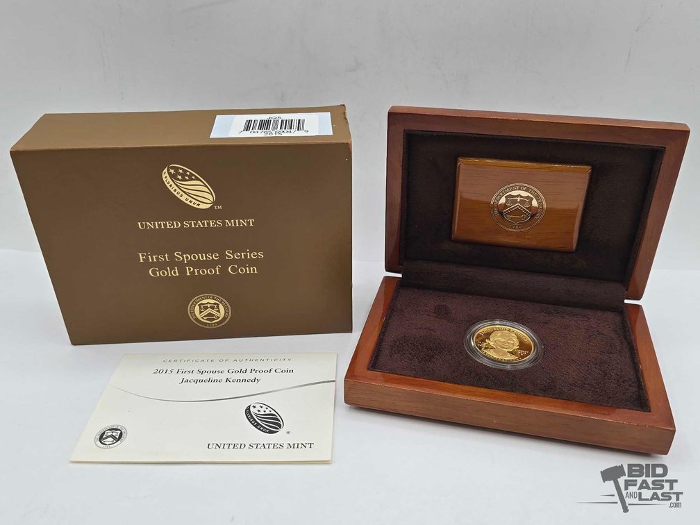 2015 First Spouse Series Gold Proof Coin