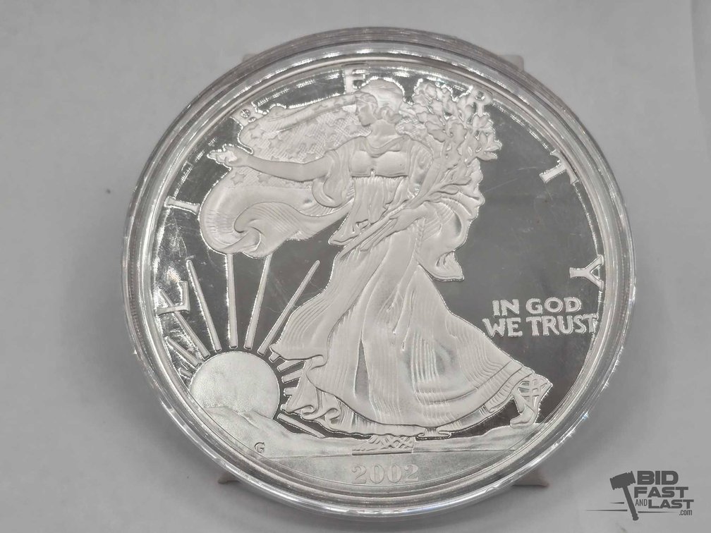 2002 Walking Liberty 5oz Round