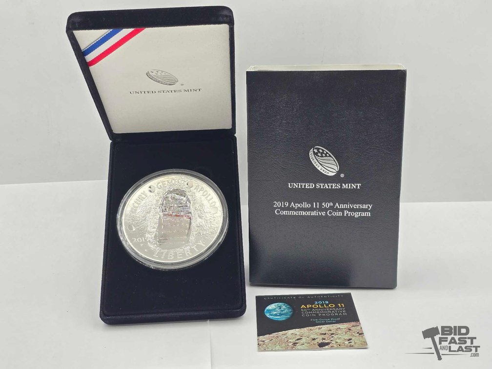 2019 Apollo 11 50th Anniversary 5oz Coin