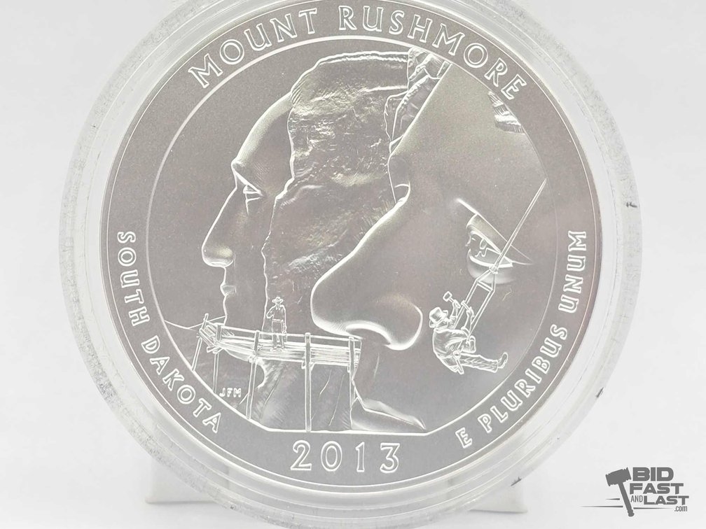 2013 Mount Rushmore National Park 5oz Silver Quarter