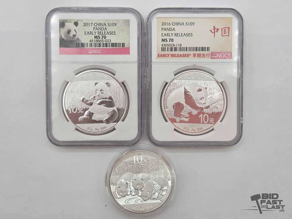 (3) 2013-2017 Chinese Panda 1 oz Silver Coins