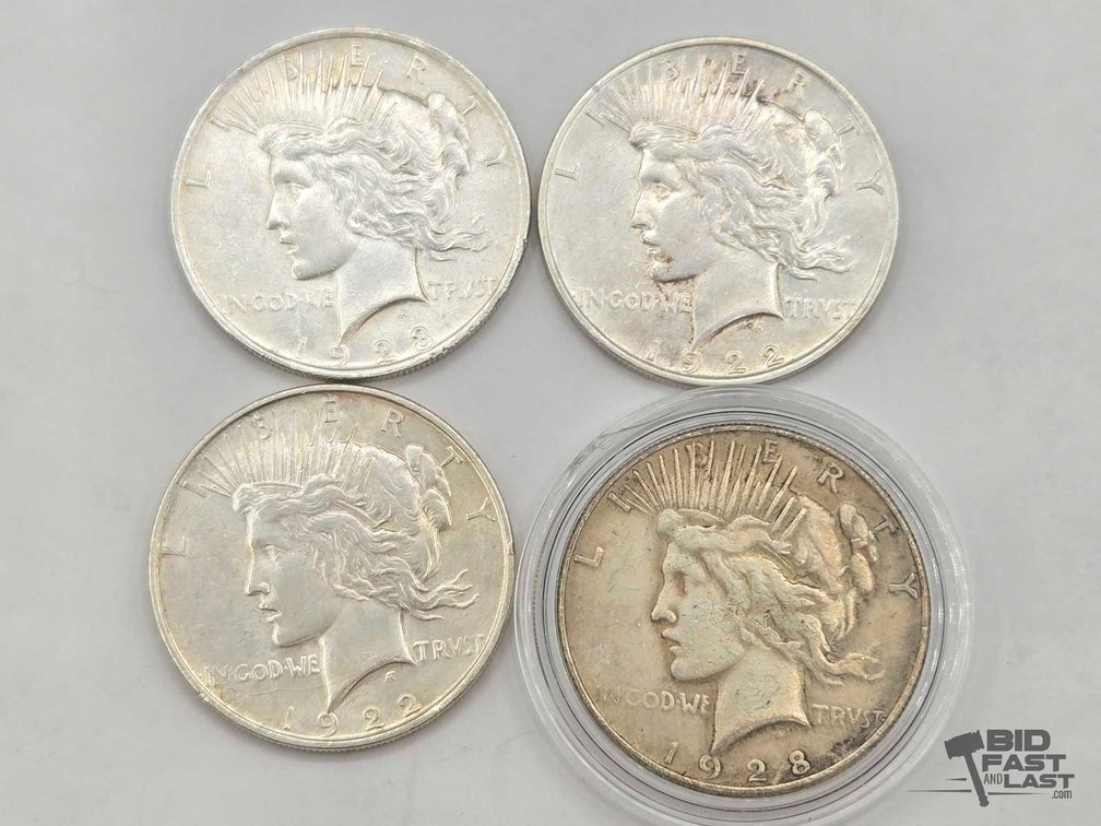 (4) 1922-1928 Morgan Silver Dollars