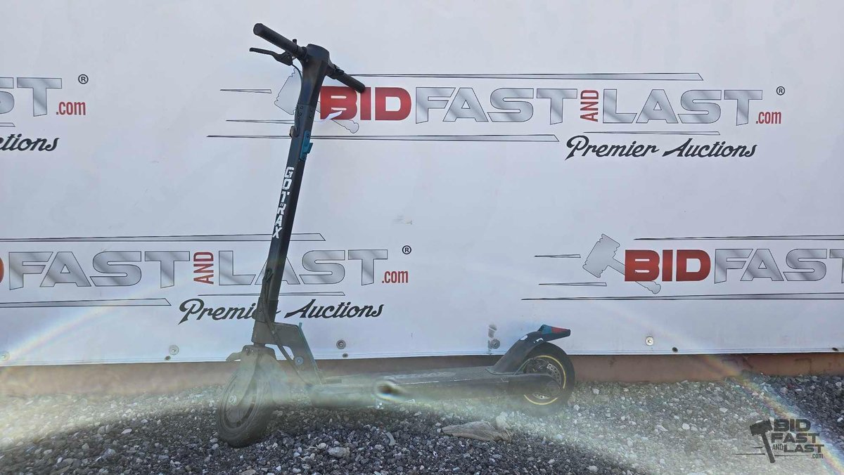 GoTrax Commuting Folding Electric Scooter