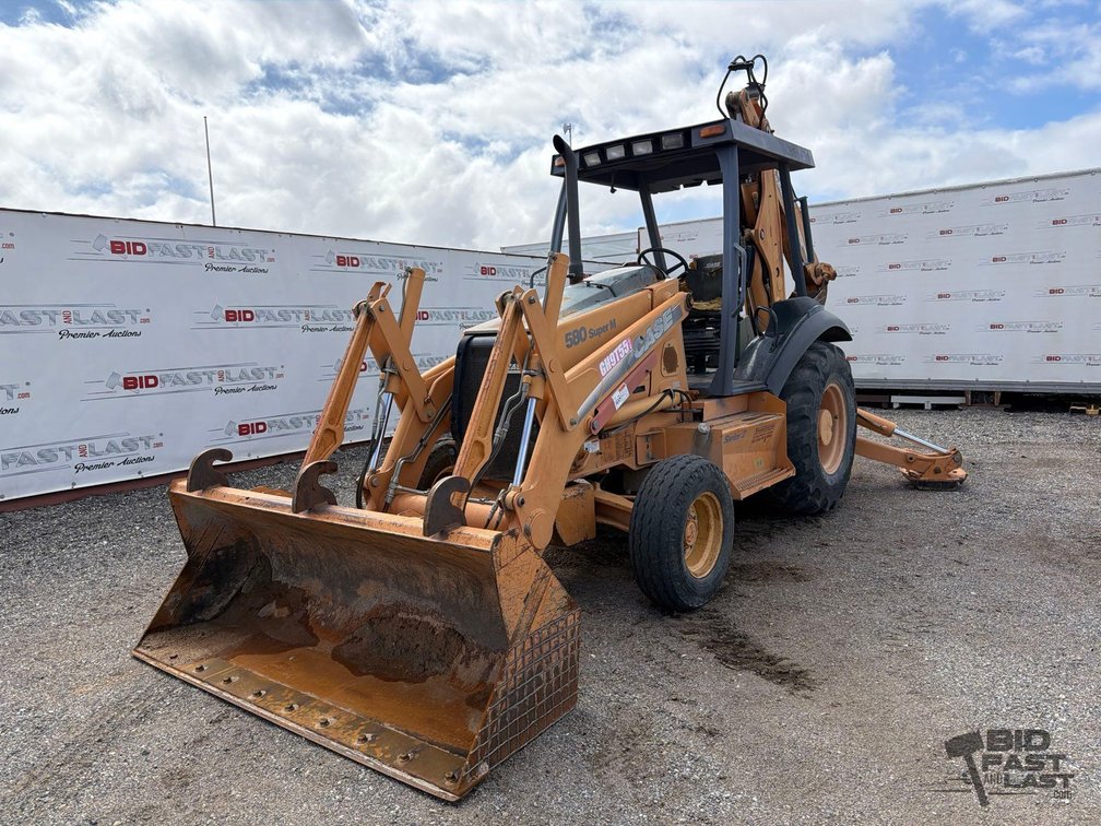 Case 580 Super M Series 2