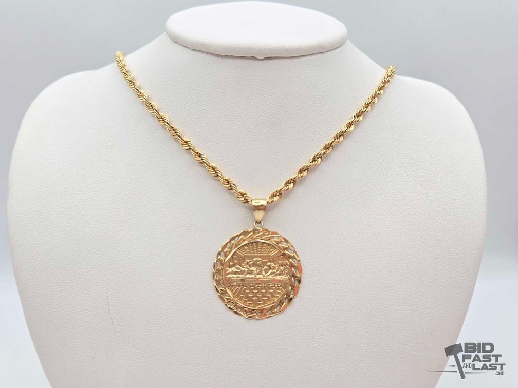10kt Gold Rope Chain Necklace With Last Supper Pendant, 22", 11.8g