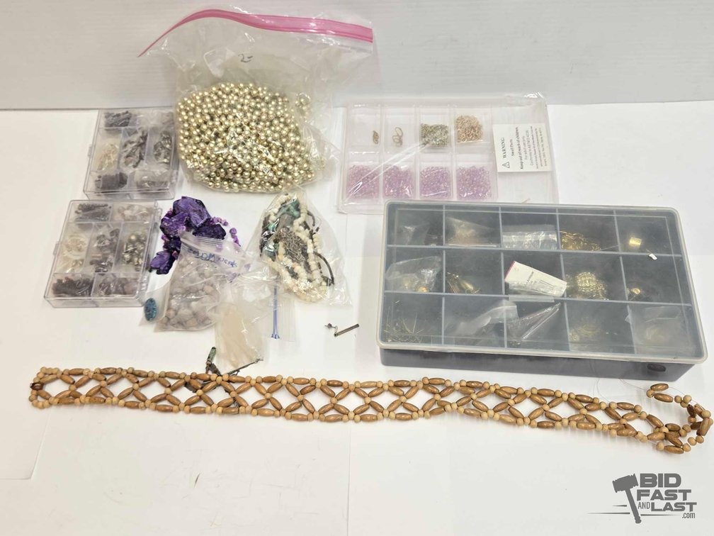 Costume Jewelry Crafting Lot: Annie's Simply Beads Kit & Bead Organizer