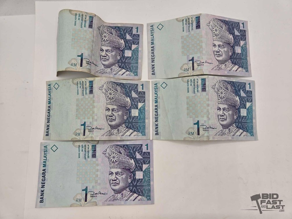 Malaysian Ringgits – Bank Negara Malaysia RM 1 Banknotes Shown