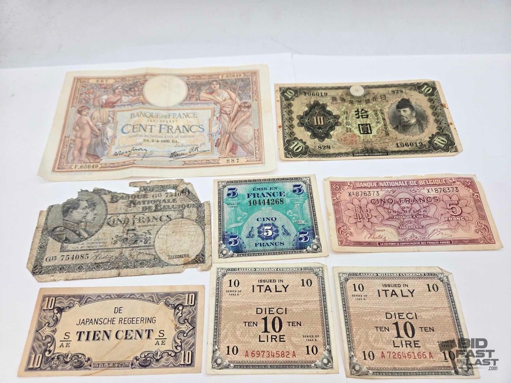 Foreign Banknotes: 1939 Banque de France 100 Francs, Allied Military Lire