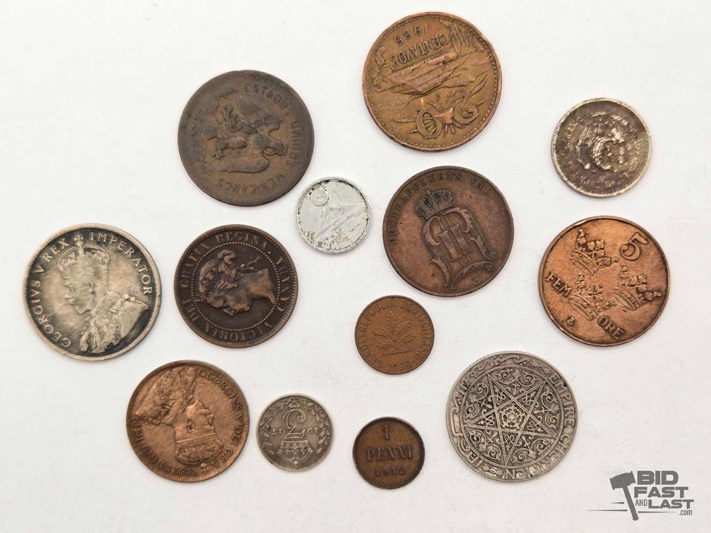 Foreign Coin Lot: Victoria Canada, George V, 1912 Penni, 1950 Deutschland