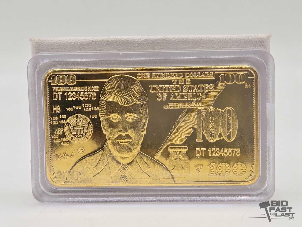 Gold Plated Donald Trump Bar – $100 Bill Design in Clear Capsule