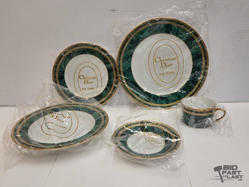 (5) Sets of Christian Dior China – Green & Black Malachite-Style Rim Pattern