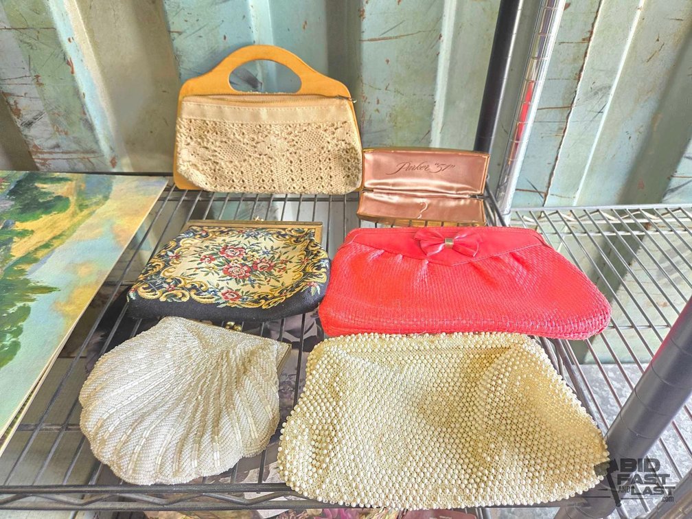 5 Vintage Handbags: Walborg, Pacific Connections + Parker '51' Case