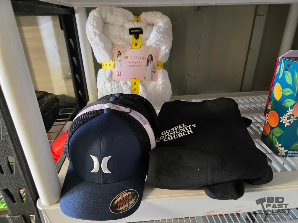 Mixed Hats and Apperal