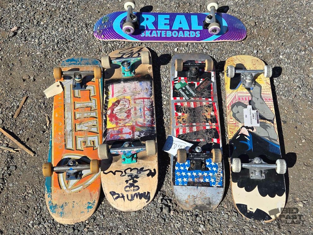 (5) Wooden Mixed Skateboards