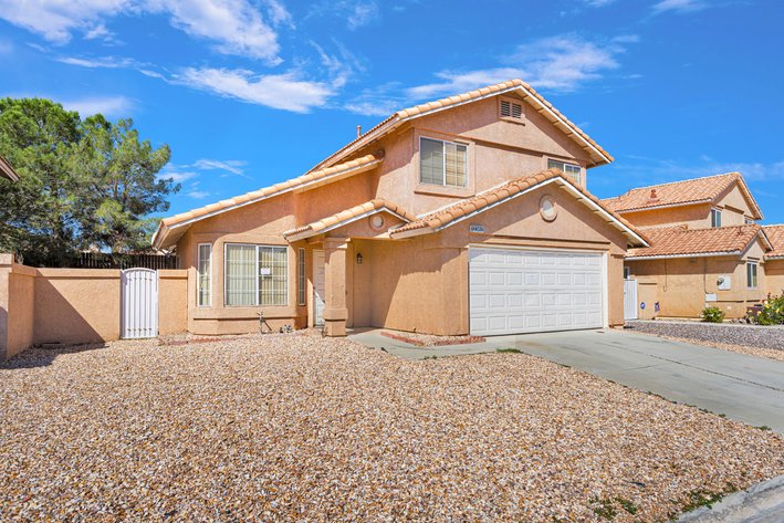 Image for 12362 Glenwood Ln, Victorville | 3 Bedrooms, 2.5 Bathrooms | $370,000