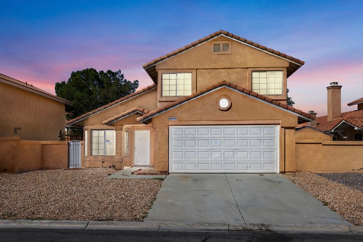 Image for 12362 Glenwood Ln, Victorville | 3 Bedrooms, 2.5 Bathrooms | $370,000