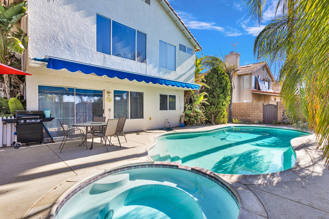 Image for Luxe Hemet Retreat