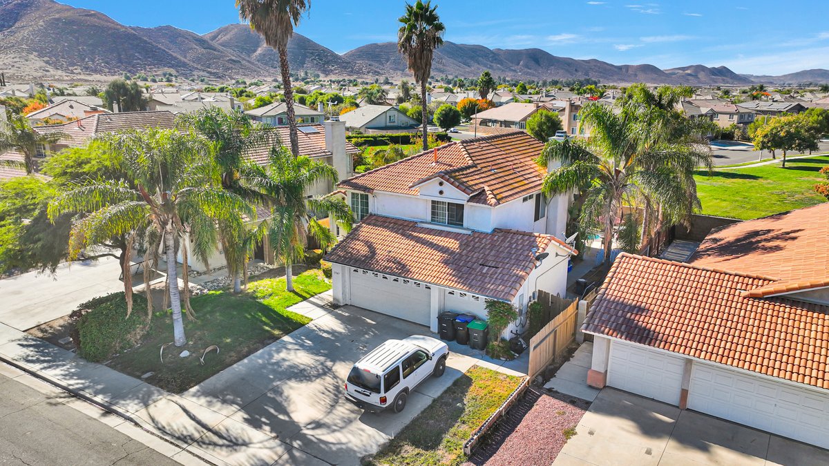 Image for Luxe Hemet Retreat