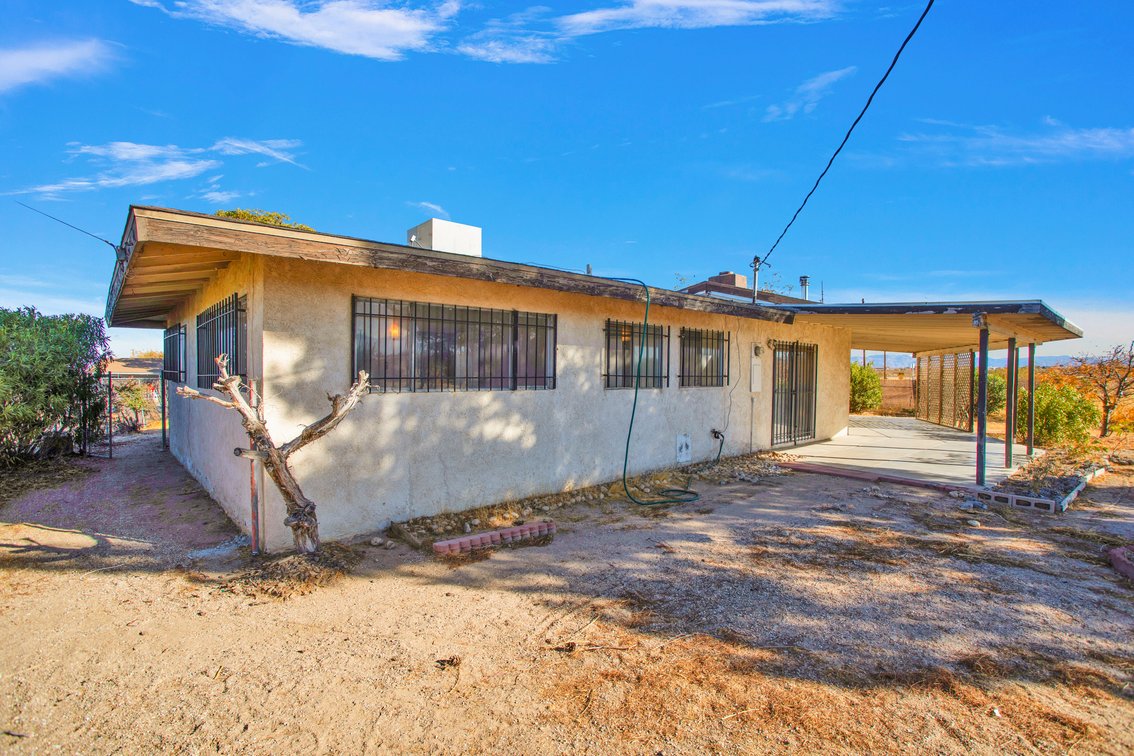 Image for Hesperia Commercial Advantage