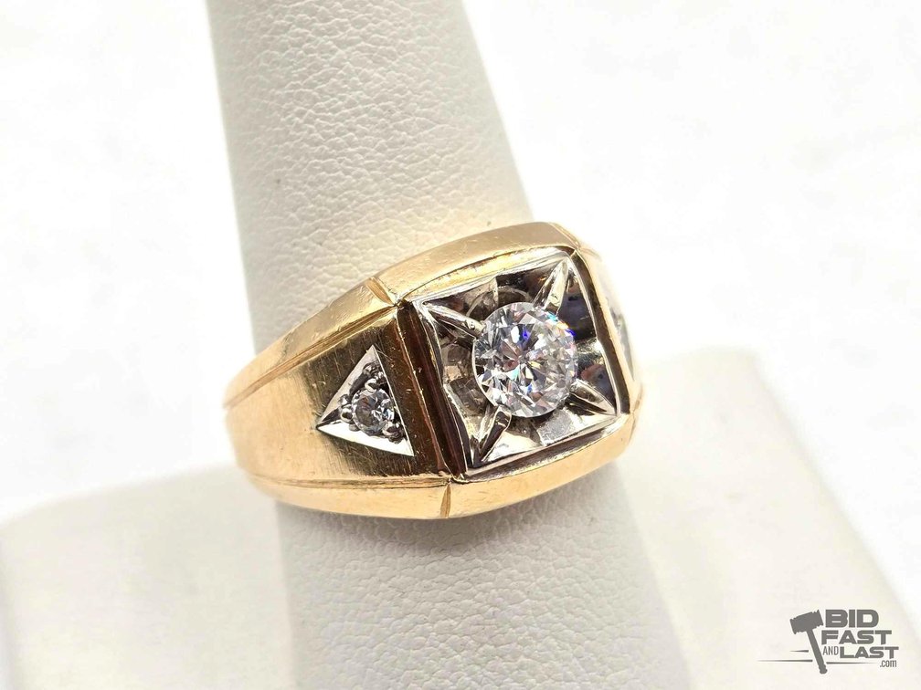 14K Gold Diamond Ring, 13.21g