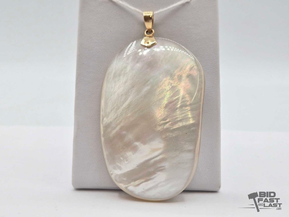  Mother of Pearl Pendant with 14k Gold Hardware, 25.97g