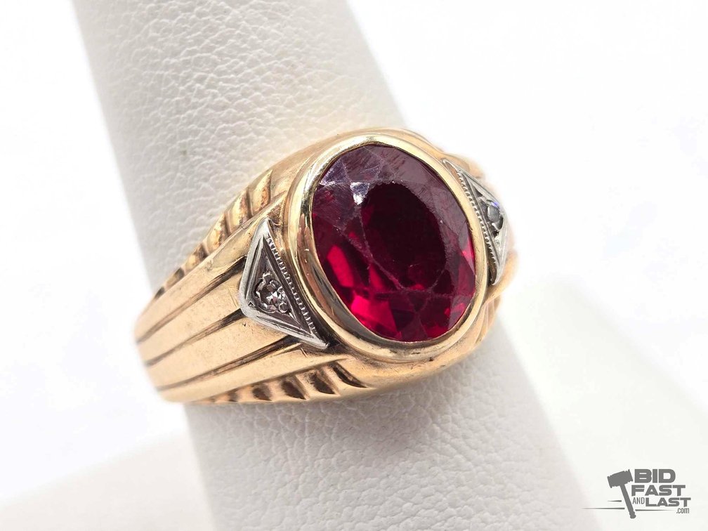 10K Gold Sapphire & Diamond Ring, 6.61g