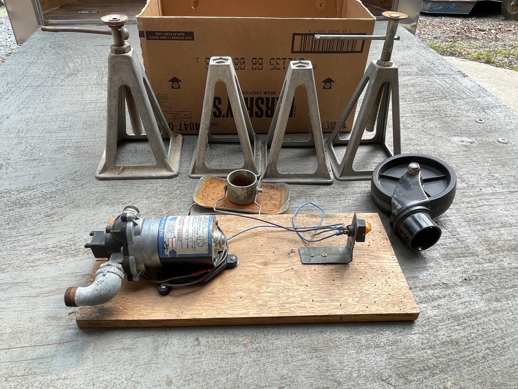 Pump & Jack Stands